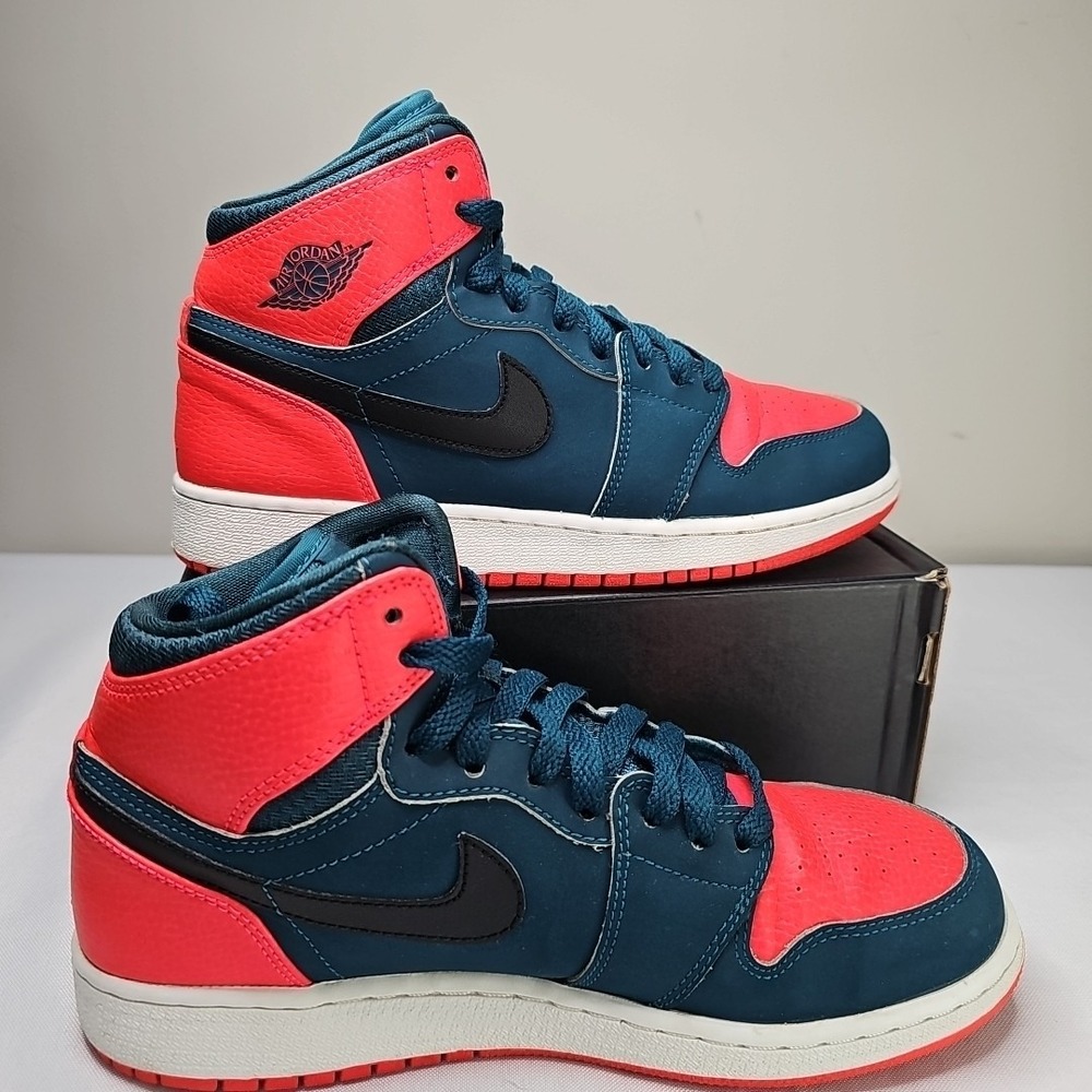 6y/7.5w Jordan 1 Retro High Russell Westbrook GS - Picture 2 of 10